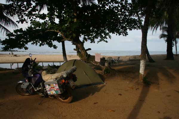 our camp in kribi.JPG